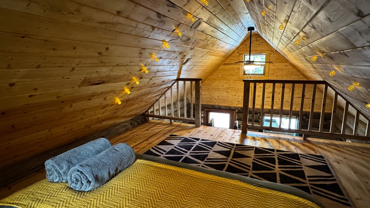 Photo of Bedroom in Moose Pass
