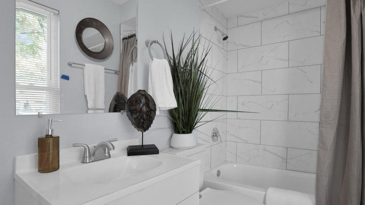 Photo of Bathroom in West Columbus