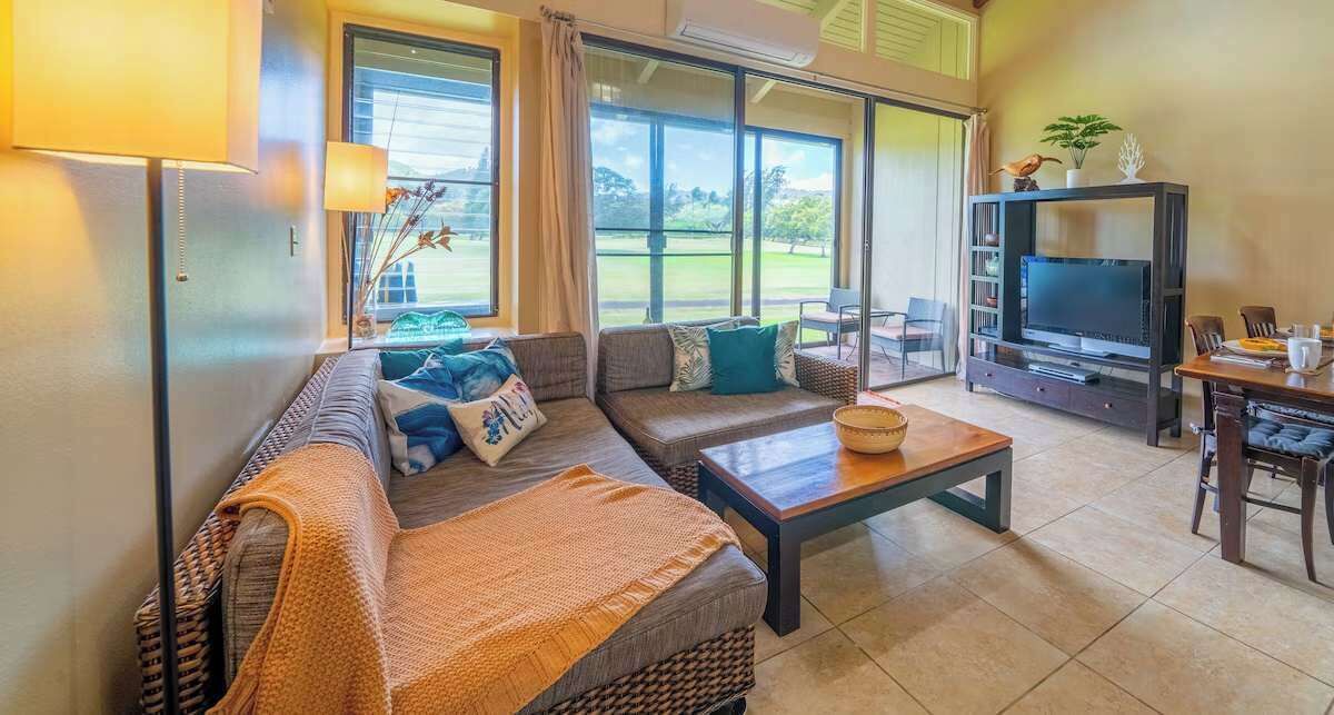 Photo of Livingroom in Kahuku