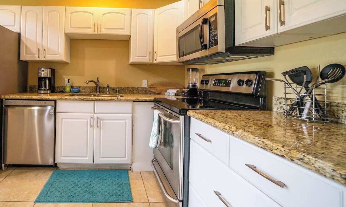 Photo of Kitchen in Kahuku