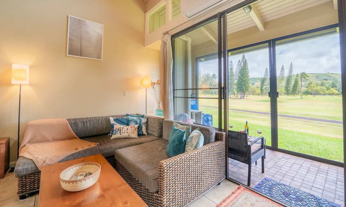 Photo of Livingroom in Kahuku