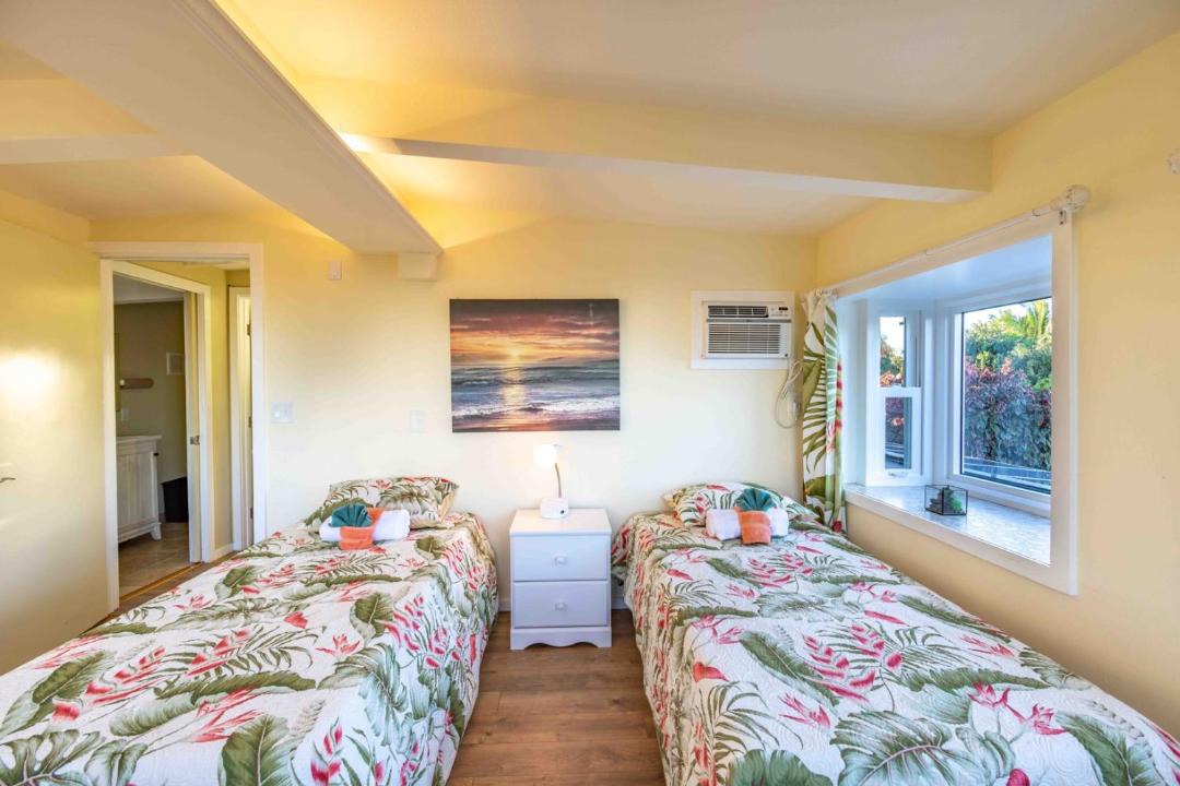 Photo of Bedroom in Haiku