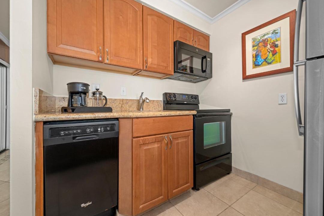Photo of Kitchen in Historic Lahaina Front Street