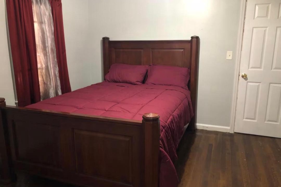 Photo of Bedroom in Belvedere Park