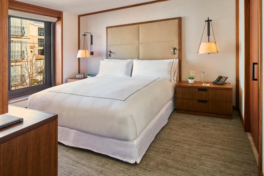 Photo of Bedroom in University South