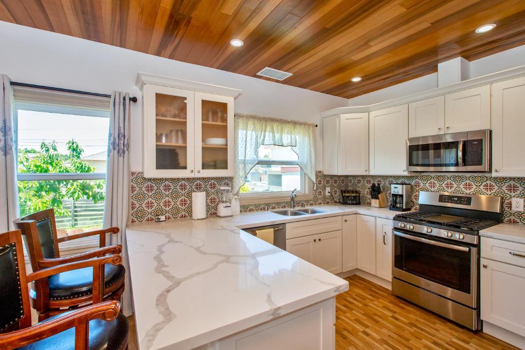 Photo of Kitchen in West Alameda