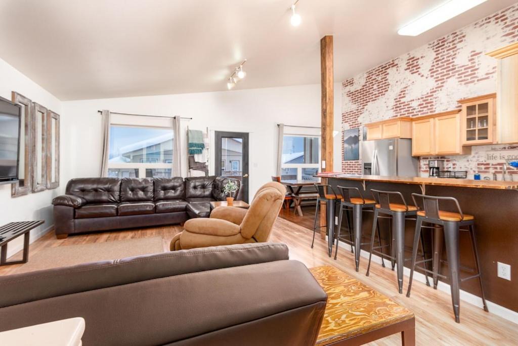 Photo of Livingroom in Valdez