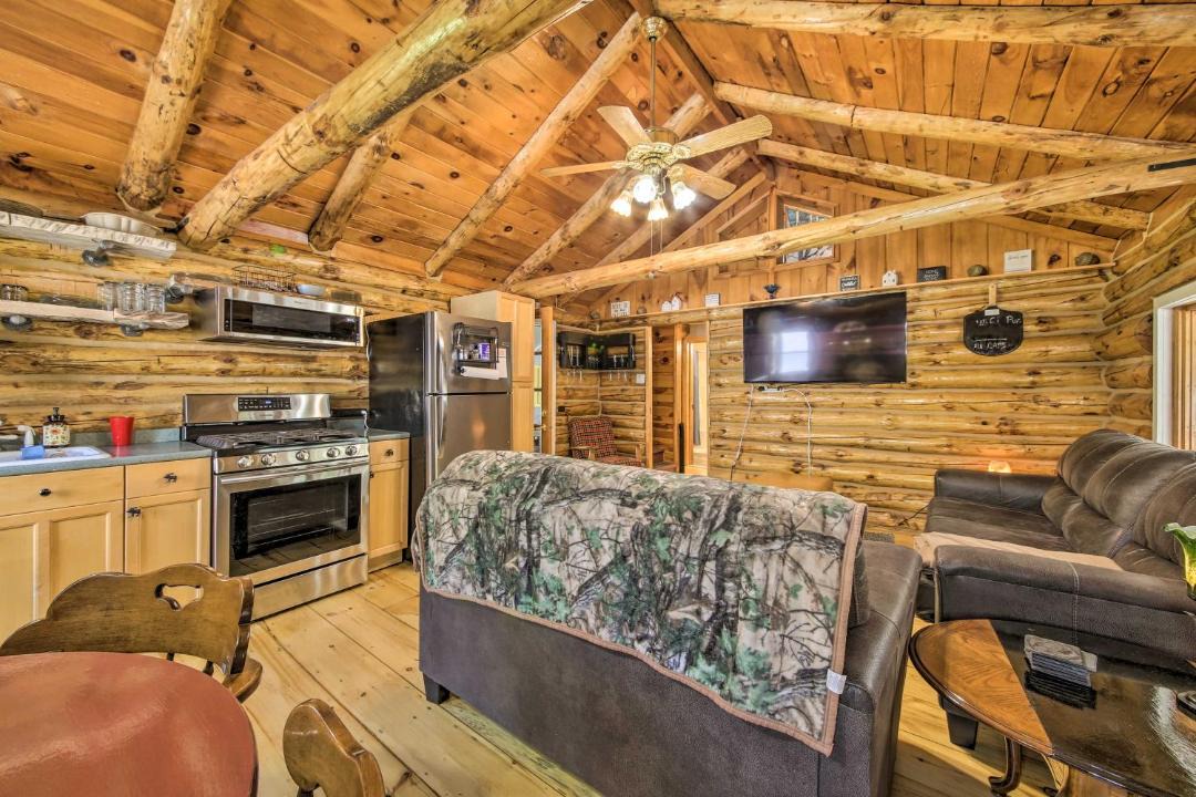 Photo of Livingroom in Madison