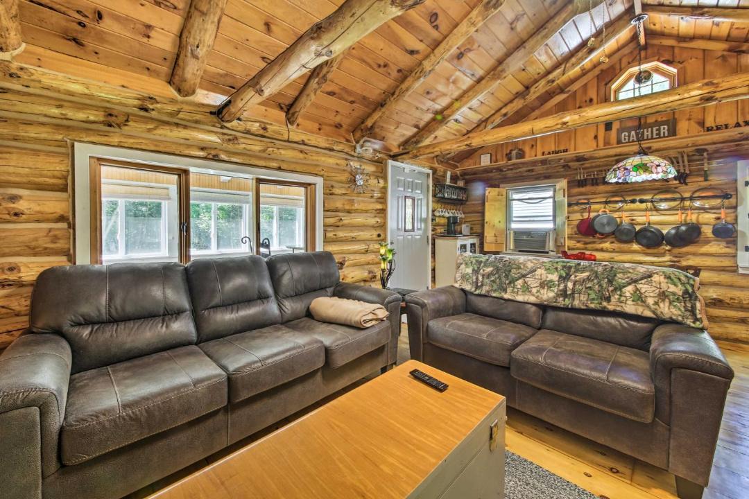 Photo of Livingroom in Madison