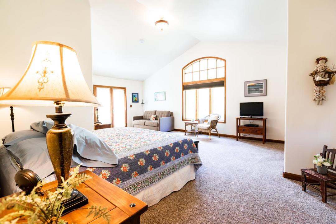 Photo of Livingroom in Moose Pass