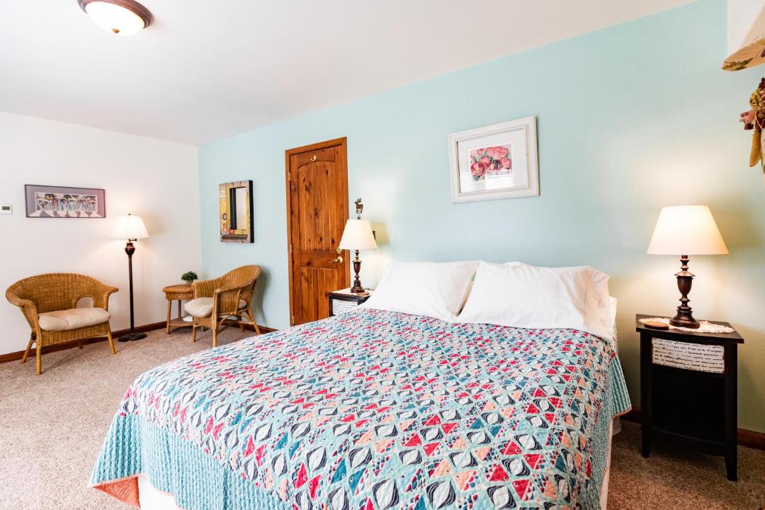 Photo of Bedroom in Moose Pass