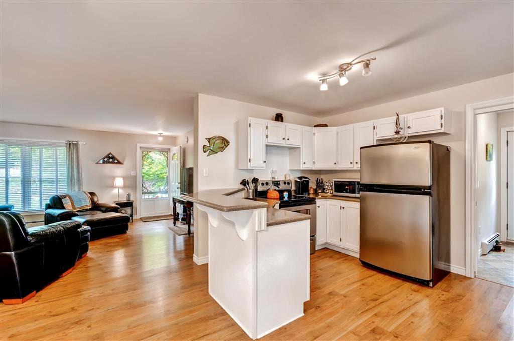 Photo of Livingroom in Newport