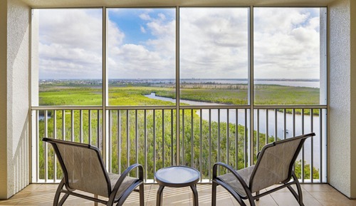 Traditional Room, 2 Queen Beds, River View (Balcony)
