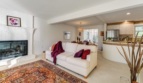 House (2 Bedrooms)