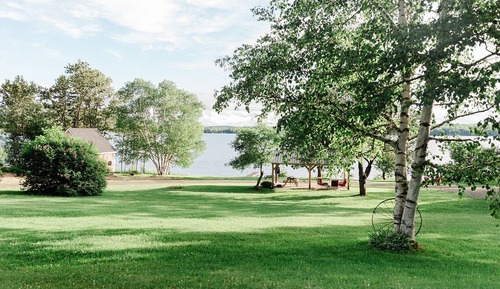Cottage, Lake View