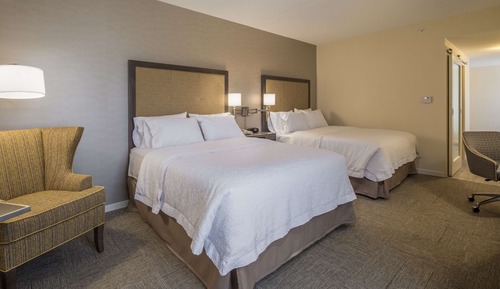 Suite, 2 Queen Beds, Non Smoking
