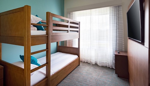 Suite, 2 Bedrooms, Kitchen