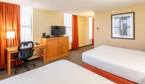 Deluxe Queen Room with Two Queen Beds - View, Upper Floor