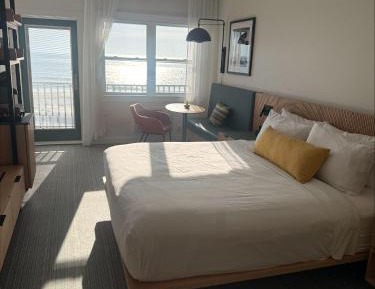 Oceanfront King