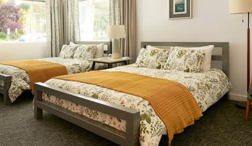 Double Queen Room