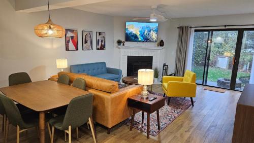 Three-Bedroom Townhouse