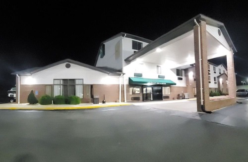 Delaware Hotel | Quality Inn & Suites
