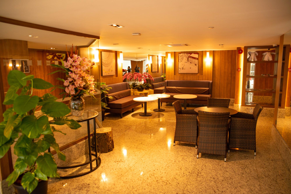 Oakland Hotel | Econo Lodge Inn and Suites Oakland Airport