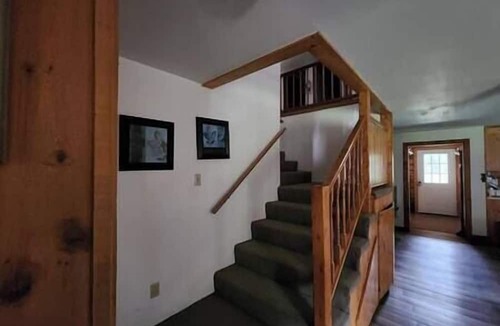 Kenny Lake House | Spruce House: 8 Bedroom Log Home