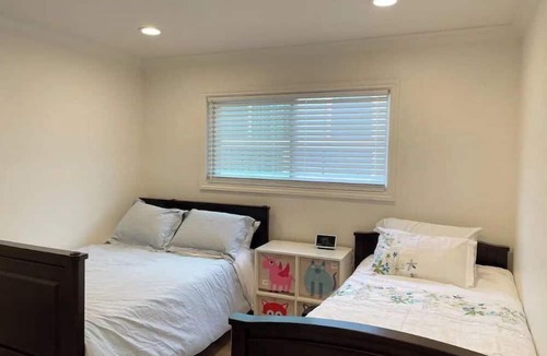 Sharp Park Apartment | New Coastal Home🐠 Steps to pier🐢 16mins to SFO✈️