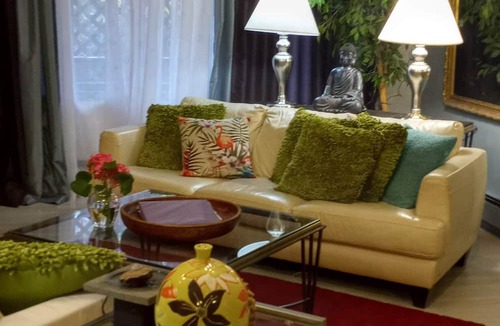 Spenard Apartment | Three Bedroom-5 Beds-Midtown-minutes to Airport- Corporate or Vacation