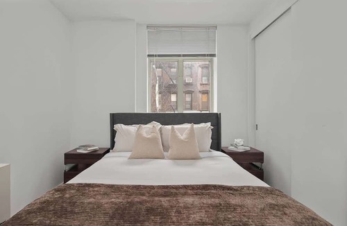 Midtown West Apartment | Spacious 2BR Steps from Time Square & Hudson Yards