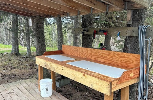 Happy Valley House | Stariski Lodge. 3-bedroom house in Anchor Point. Anglers paradise!