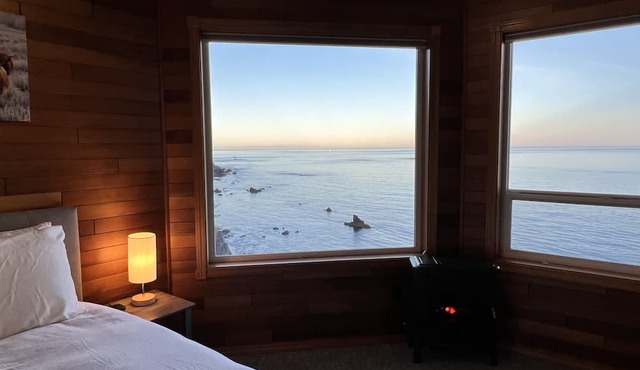 Cliffside Oceanview home with views of the channel