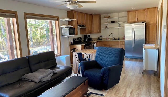 Sunny apartment near a lake, great walking trails, and a playground on site.
