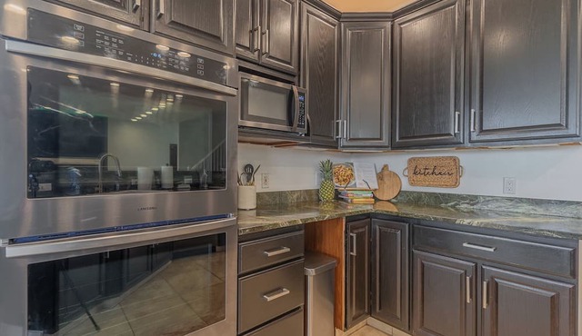 Spacious Modern Home Near Santa Claus House on 1.5 Acres