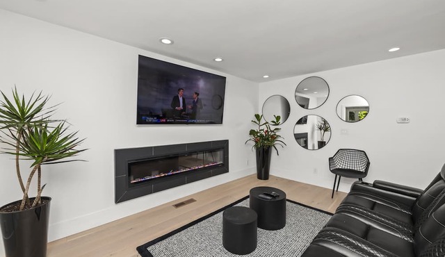 2BR Home in Menlo Park Near Stanford University!