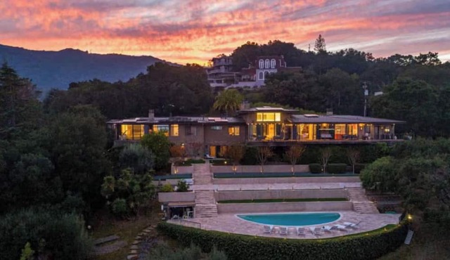 Spacious 7-bedroom house in serene Los Altos Hills